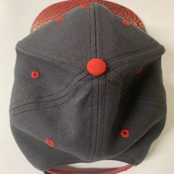 Jordan Hat Cap Snap Back Black Red Jump Man Elephant Print Boys Youth Kids - Picture 3 of 9